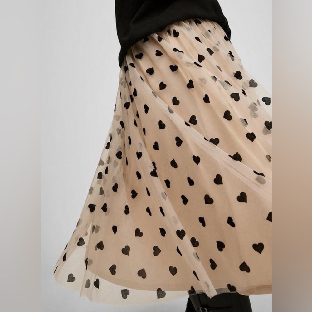 Torrid A-line Tea Length Tulle Skirt Size 2x Heart Print - Picture 3 of 15
